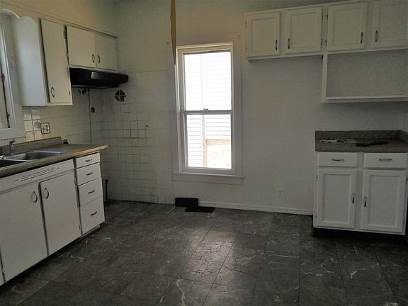 4th image of 637 S Lasalle St