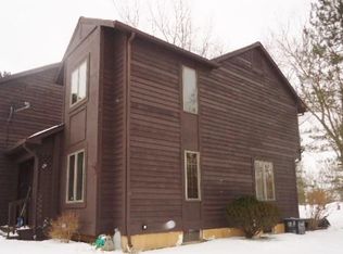 6193 Creek View Trl, Farmington, NY 14425