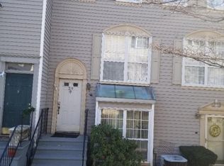 29 Howard Ct, Newark, NJ 07103