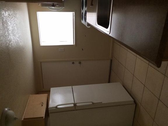 3rd image of 211 8th Ave S APT 1