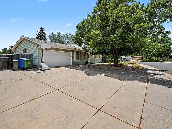 2nd image of 3954 Cottonwood Dr