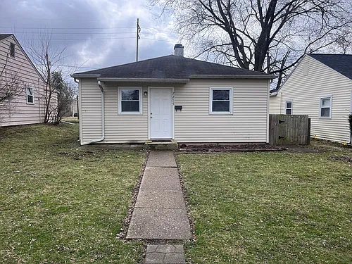 2215 Ontario St Photo 1