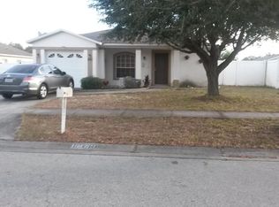 8543 Lazy River Dr, Tampa, FL 33617
