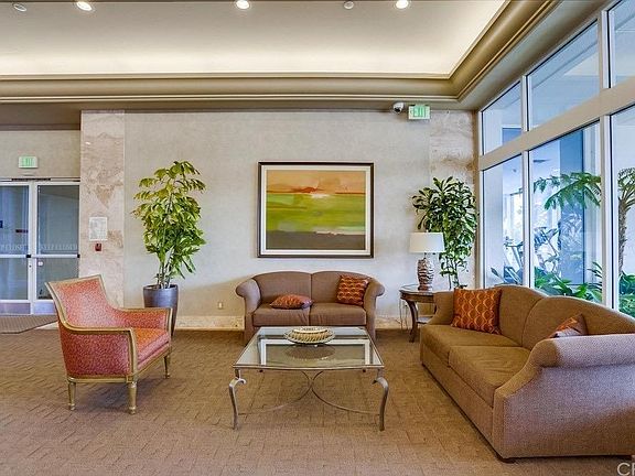 5th image of 525 E Seaside Way Unit 2101