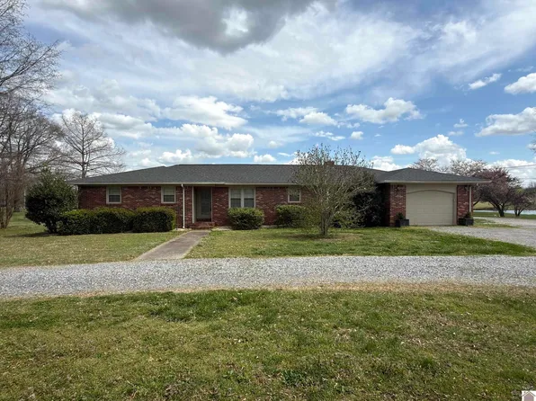 10008 State Route 564 S, Farmington, KY 42040