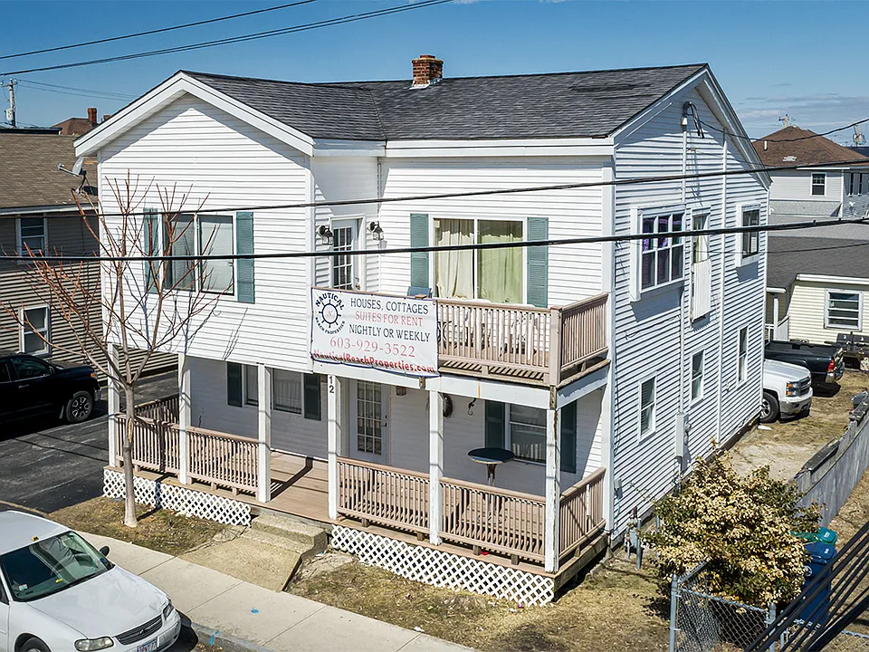 12 M St #1