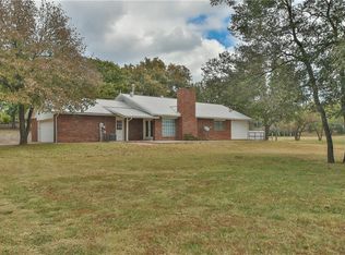 9820 E Franklin Rd, Norman, OK 73026