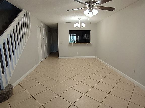 3rd image of 546 Northbridge Dr #546