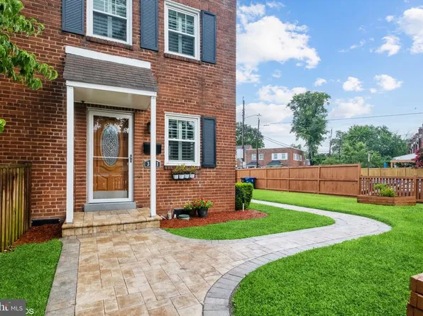 3701 Edison St, Alexandria, VA 22305