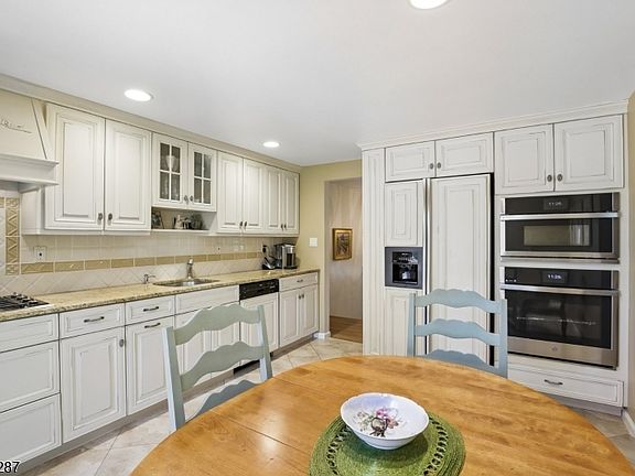 2nd image of 24 Cherry Hill Rd