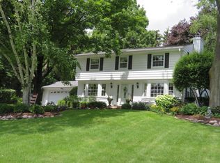 18630 Tamarack Dr, Brookfield, WI 53045