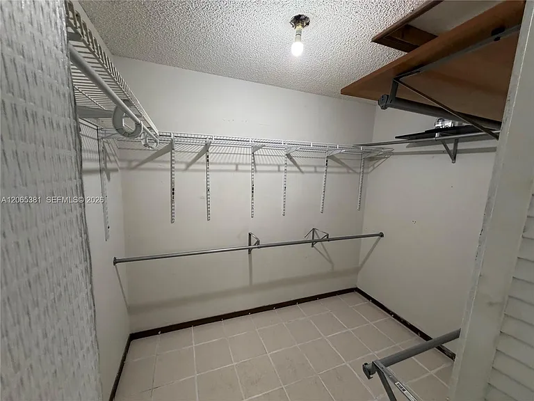 3613 SW 112th Pl — Photo 18