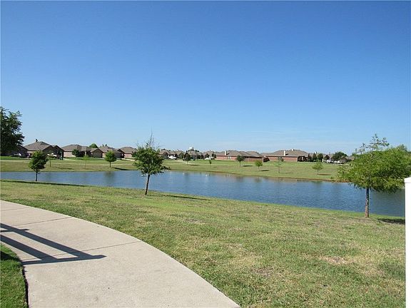 2nd image of 51 Lantana Dr