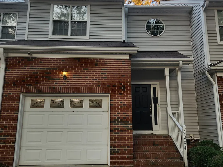 6004 Kohler Ln — Photo 3