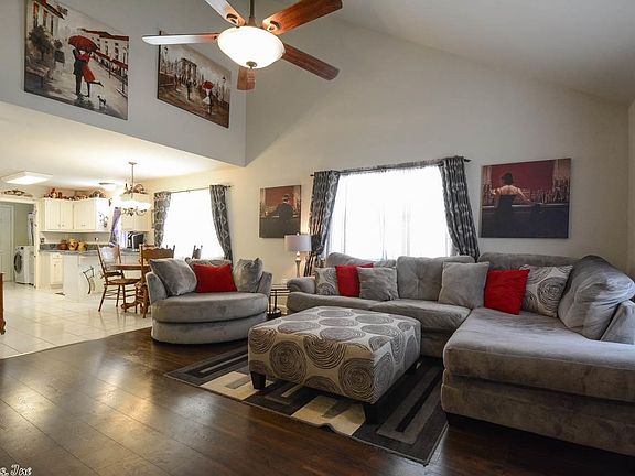 5th image of 7014 Northlake Dr