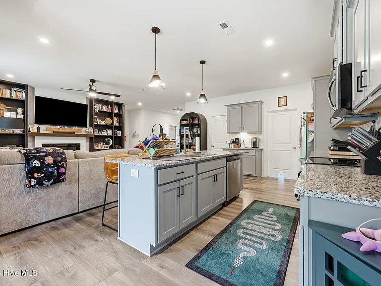 160 Falkirk Ct — Photo 21