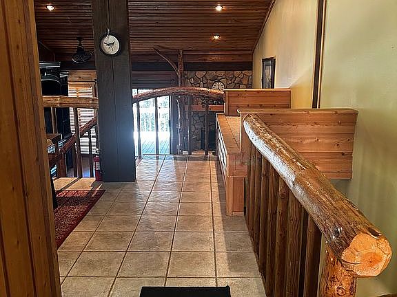 3rd image of 62790 Skiview Ln #93