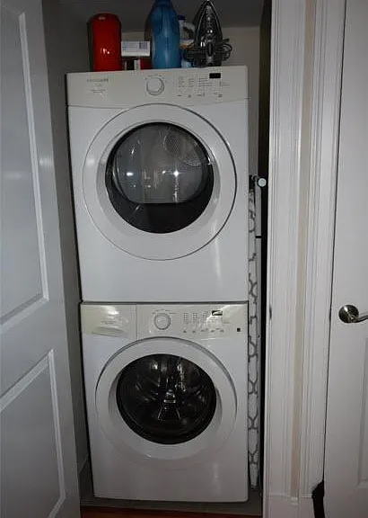 54 Dixon St #1 — Photo 13