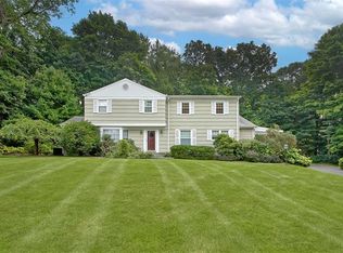 110 Ridgewood Ter, Chappaqua, NY 10514