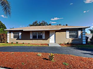 19562 Colorado Cir, Boca Raton, FL 33434