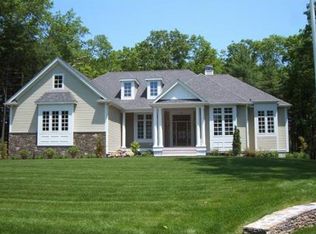 20 Starr Ln, Rehoboth, MA 02769