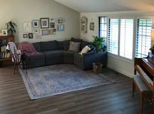 1700 Oakview Dr, Roseville, CA 95661