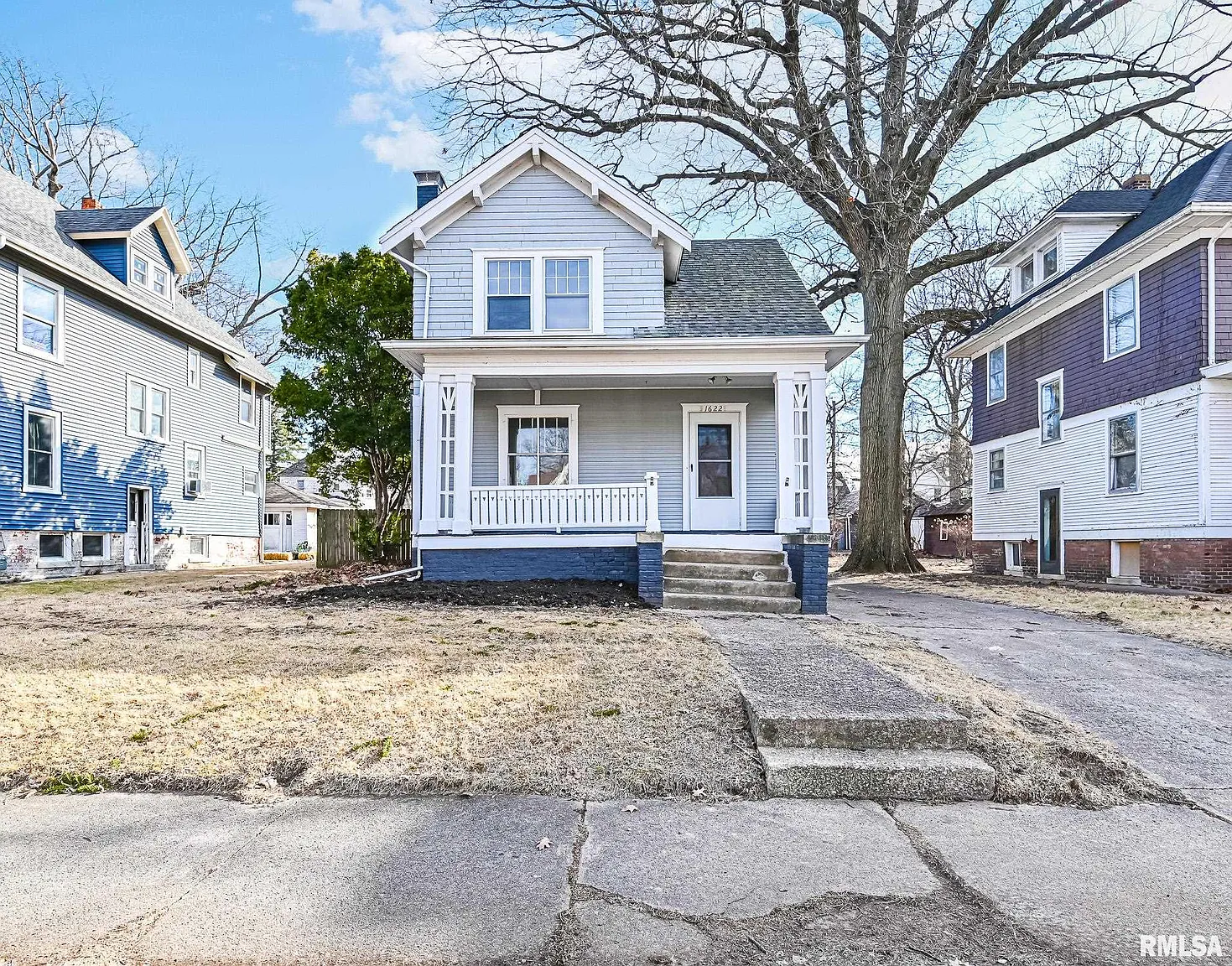 1622 W Callender Ave photo 1
