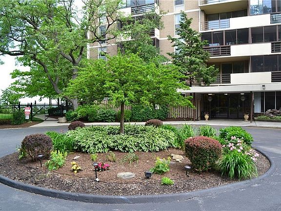 3rd image of 25801 Lake Shore Blvd APT 79