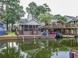 229 Clear Water St E, Montgomery, TX 77356
