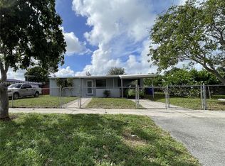 Lauderdale Manor, Fort Lauderdale, FL 33311