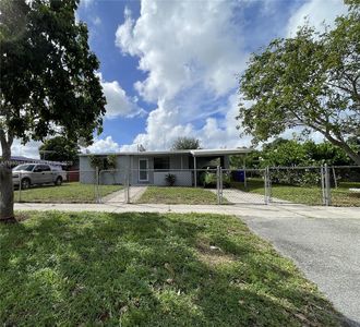 1854 Lauderdale Manor Dr, Fort Lauderdale, FL, 33311