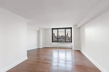2 Rooms For Rent ($500) Move-In Special. ‹ SpareRoom
