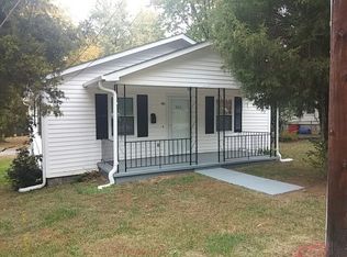 901 Goldfloss St, Winston Salem, NC 27107