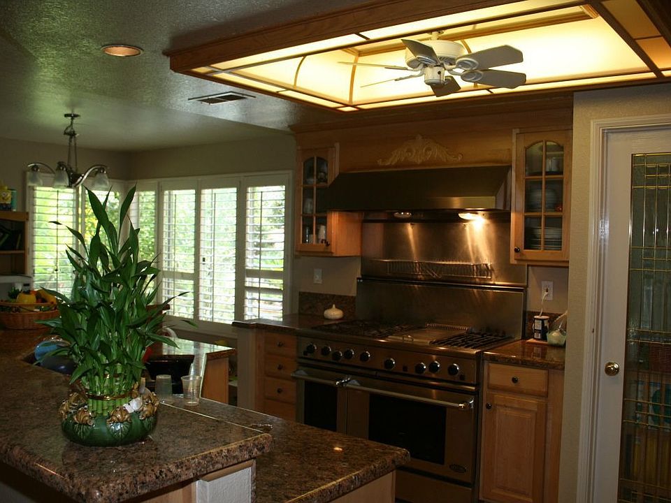 1st image of 1595 Carrizo Pl