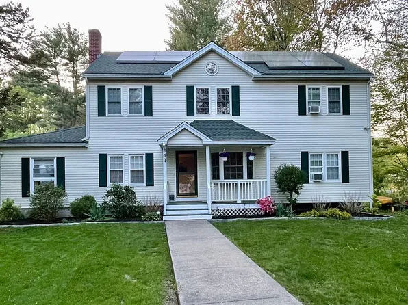 141 Wilmington Rd, Burlington, MA 01803