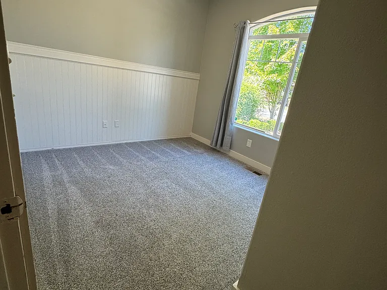 855 Hollow Way — Photo 10