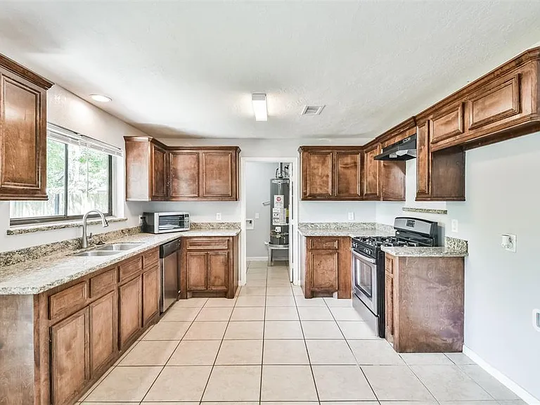 7106 Pinetex Dr — Photo 14