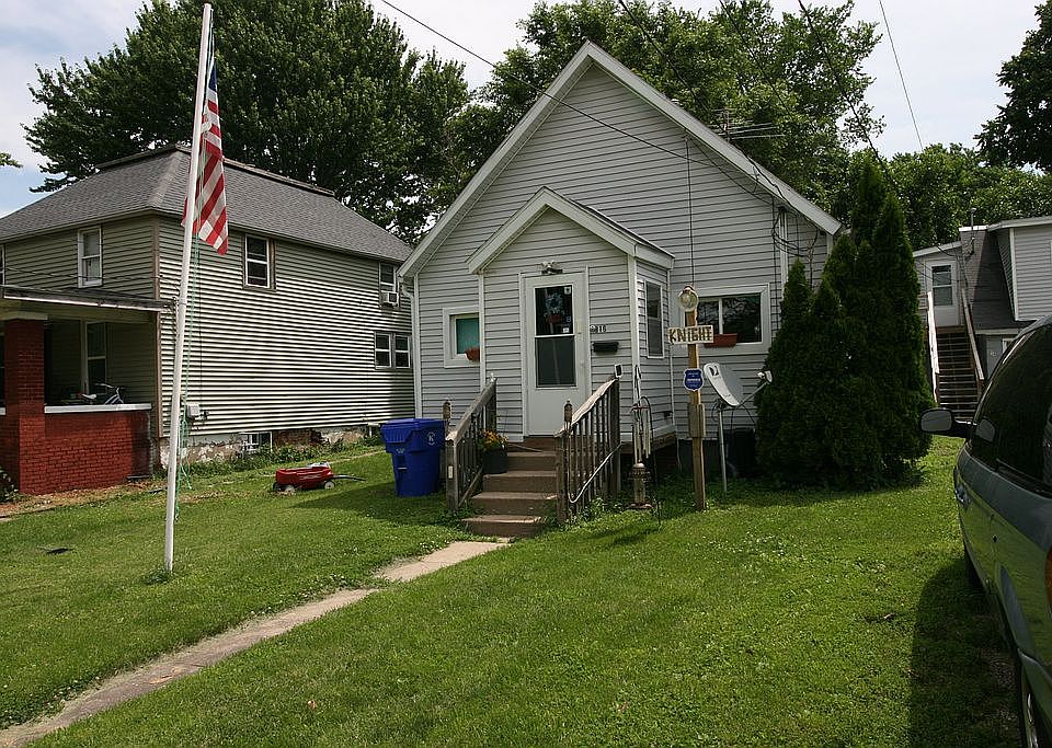 1st image of 914 Madison Ave #916