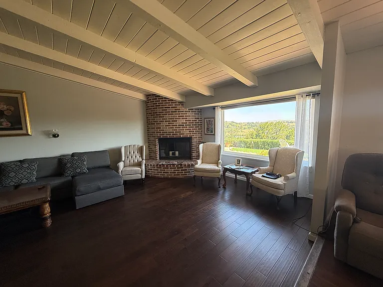 1695 Overdel Ln — Photo 9