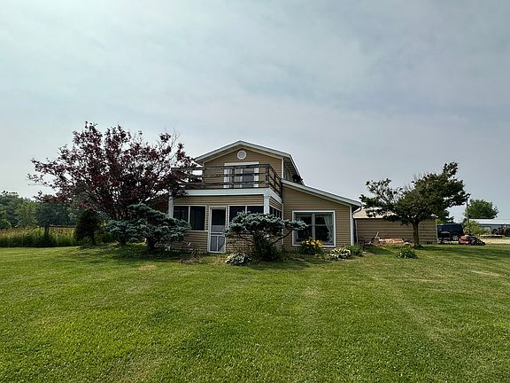 4th image of 3185 Horse Farm Dr