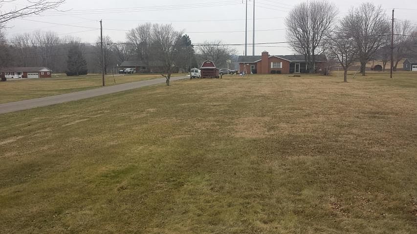 2nd image of 27 Lincoln Dr