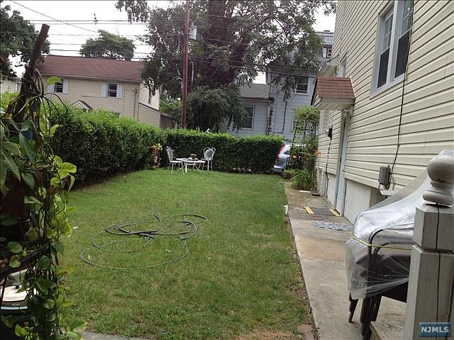 2nd image of 460 Glenwood Ave
