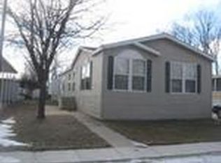 17006 Shelburn Dr, Macomb, MI 48044