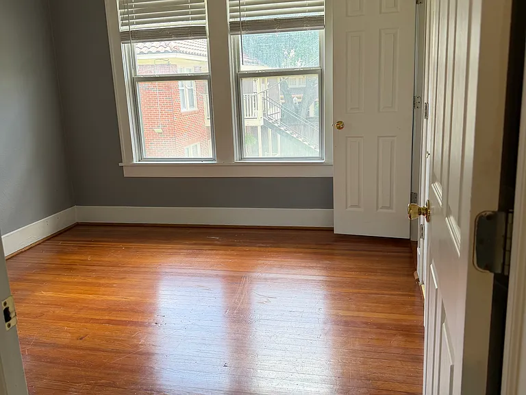 4005 Caroline St #3 — Photo 20