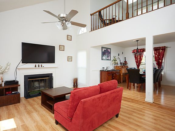 2nd image of 3670 Beech Down Dr