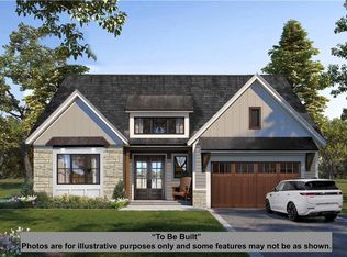 7658 Blackford Dr, Chagrin Falls, OH 44022