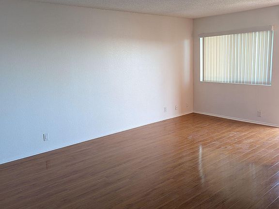 5th image of 125 Olive St #205