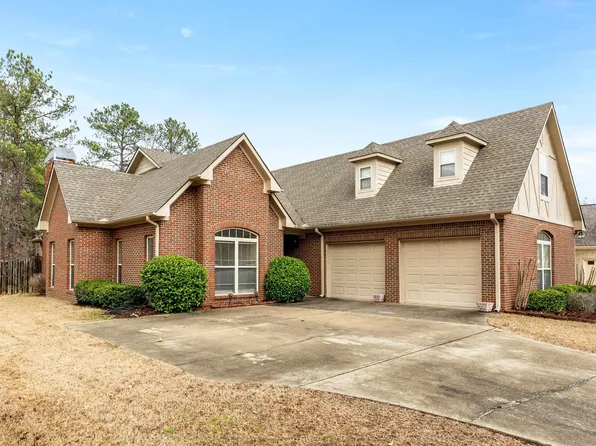 151 Park Lake Trce, Helena, AL 35080