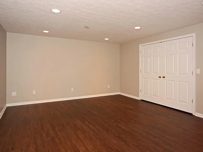 13628 Stanford Dr — Photo 23