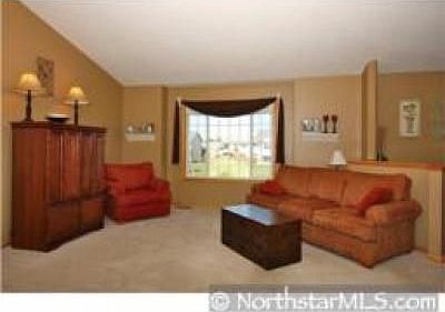 4th image of 4177 Jannings Ave NE